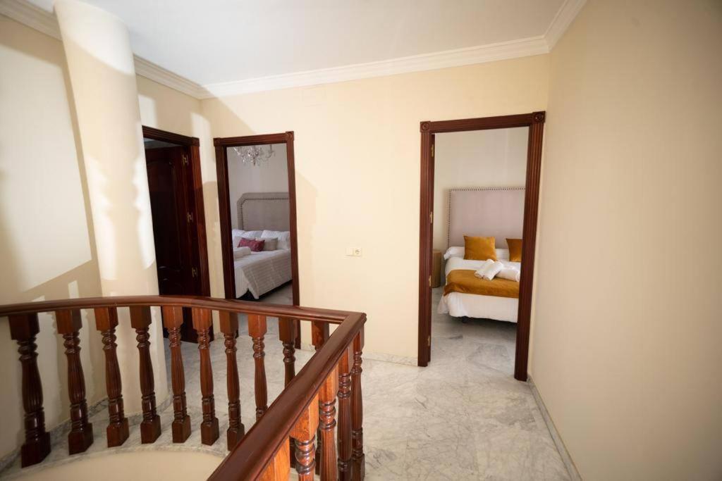 Villa Candelaria Sevilla Aljarafe Bormujos Exterior foto