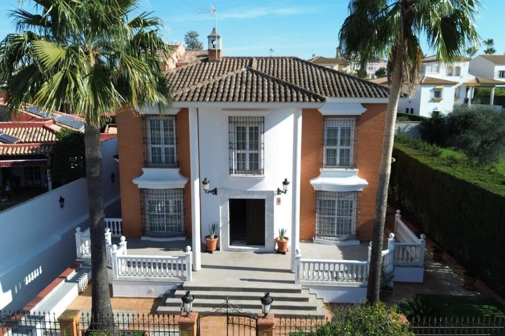 Villa Candelaria Sevilla Aljarafe Bormujos Exterior foto